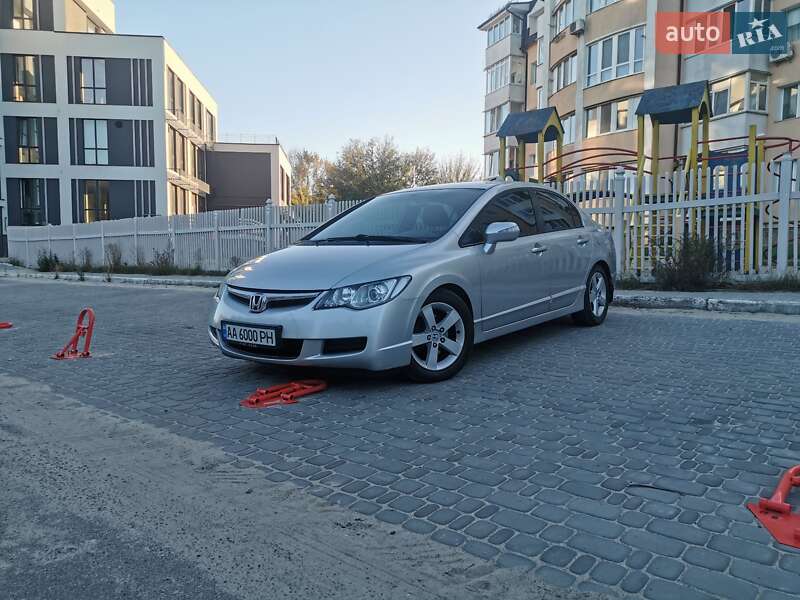 Седан Honda Civic 2008 в 