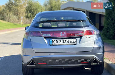 Хэтчбек Honda Civic 2008 в 