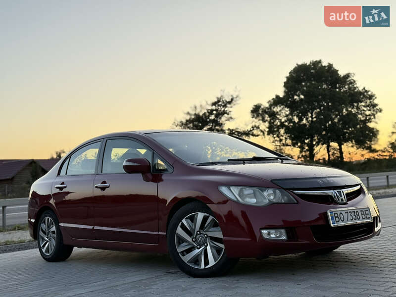 Седан Honda Civic 2006 в Тернополе