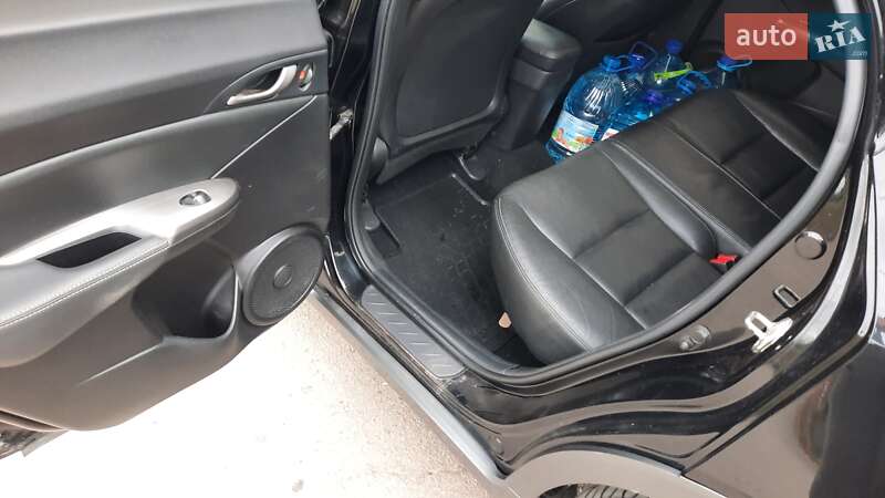 Хэтчбек Honda Civic 2010 в Харькове