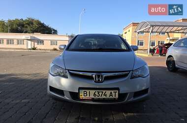 Седан Honda Civic 2008 в Полтаве
