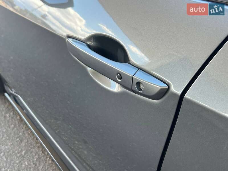 Хетчбек Honda Civic 2019 в Запоріжжі фото 4 Хетчбек Honda Civic 2019 в Запоріжжі