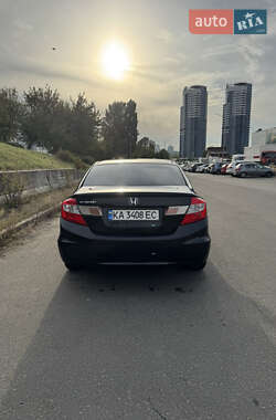Седан Honda Civic 2012 в 