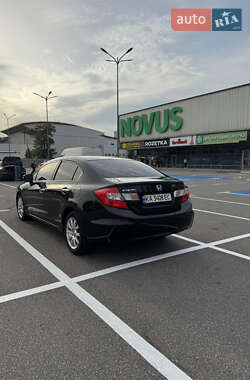 Седан Honda Civic 2012 в 