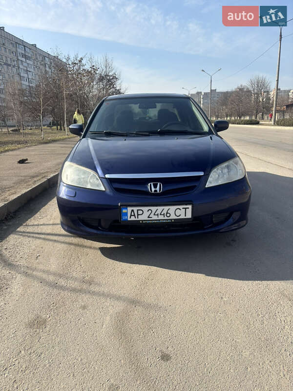 Седан Honda Civic 2004 в 