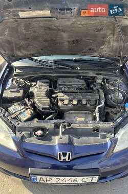 Седан Honda Civic 2004 в 