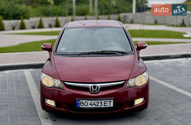 Хэтчбек Honda Civic 2007 в 