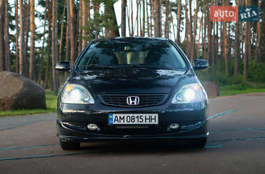 Хэтчбек Honda Civic 2004 в 