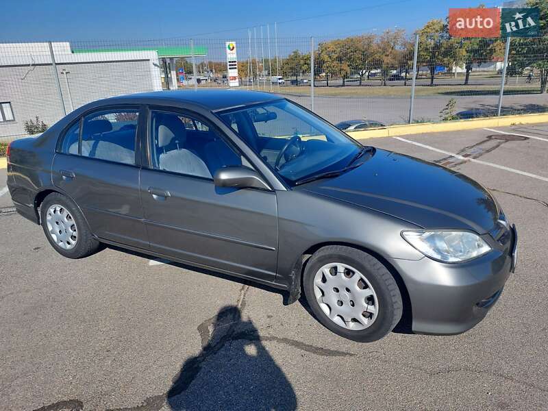 Седан Honda Civic 2004 в Запорожье