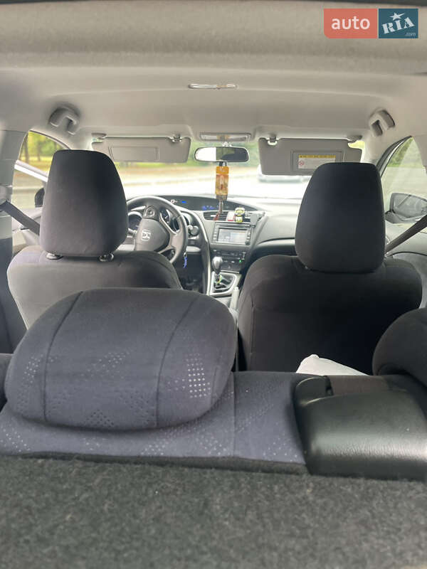 Хэтчбек Honda Civic 2012 в Владимире фото 14 Хэтчбек Honda Civic 2012 в Владимире