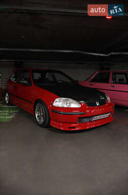 Хэтчбек Honda Civic 1996 в 