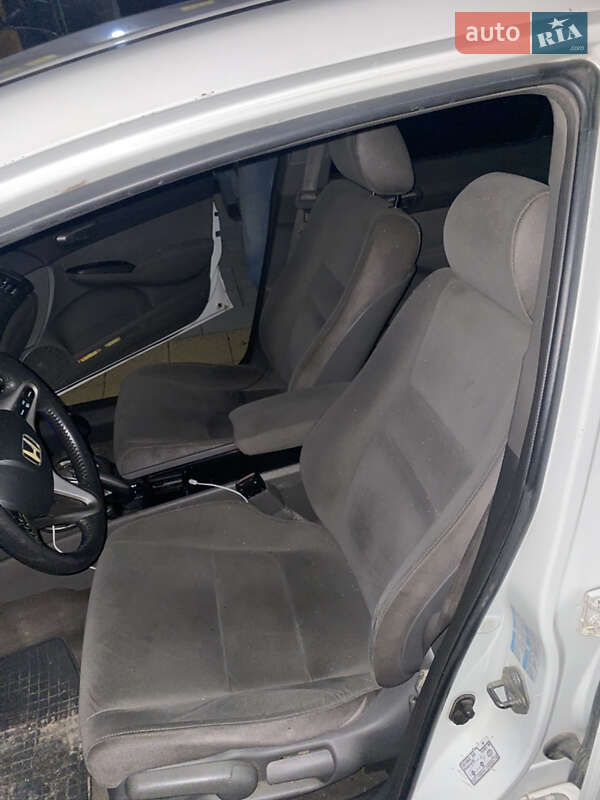 Седан Honda Civic 2008 в Тернополе