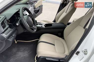 Седан Honda Civic 2017 в 