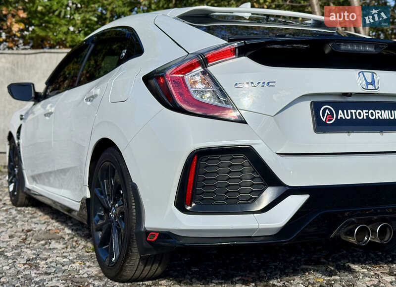 Хэтчбек Honda Civic 2016 в Киеве фото 10 Хэтчбек Honda Civic 2016 в Киеве