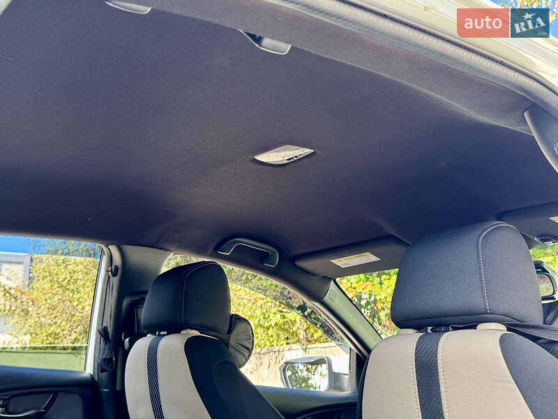 Хэтчбек Honda Civic 2016 в Киеве фото 16 Хэтчбек Honda Civic 2016 в Киеве