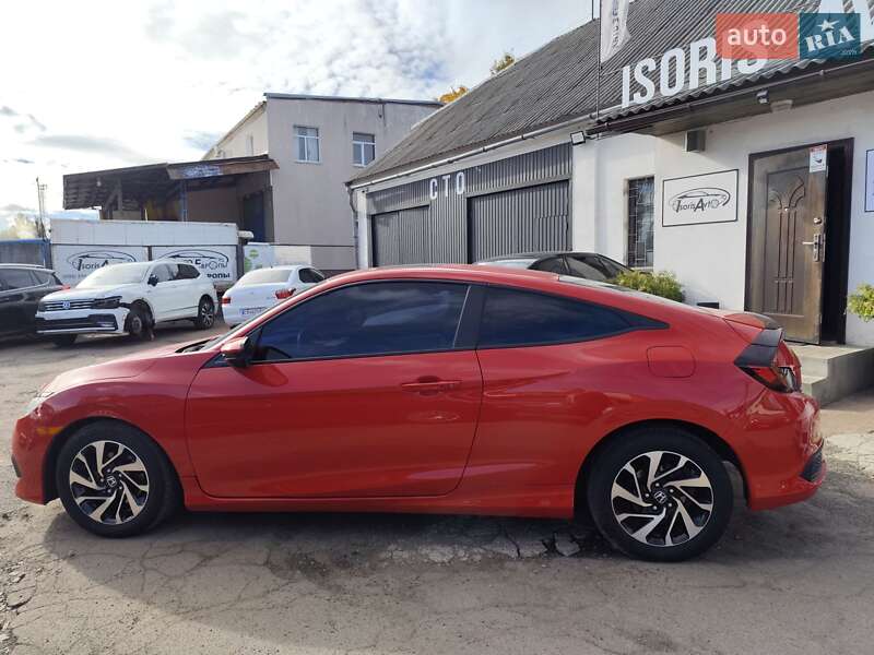 Купе Honda Civic 2017 в Чернигове