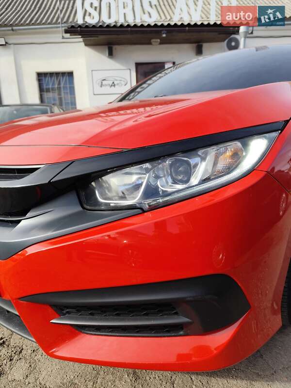 Купе Honda Civic 2017 в Чернигове