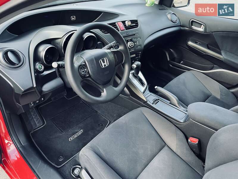Хэтчбек Honda Civic 2013 в Киеве