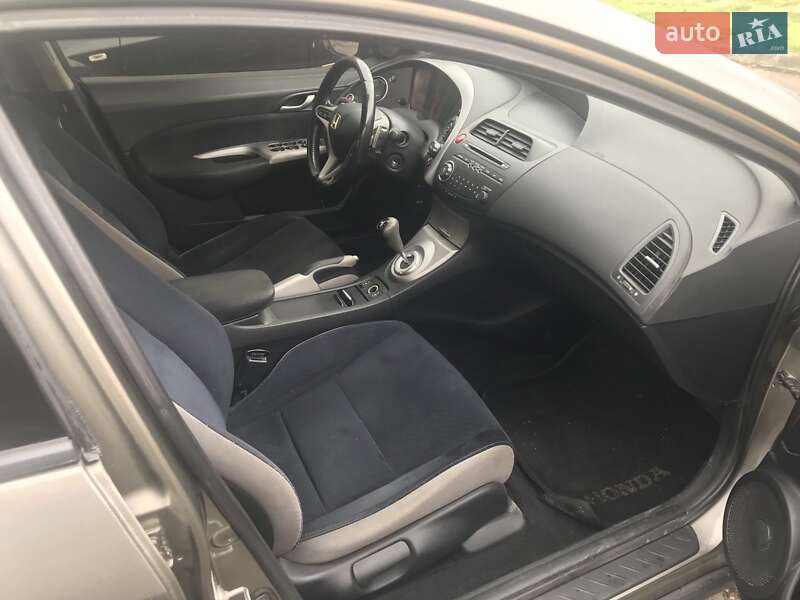 Хетчбек Honda Civic 2007 в Івано-Франківську фото 3 Хетчбек Honda Civic 2007 в Івано-Франківську