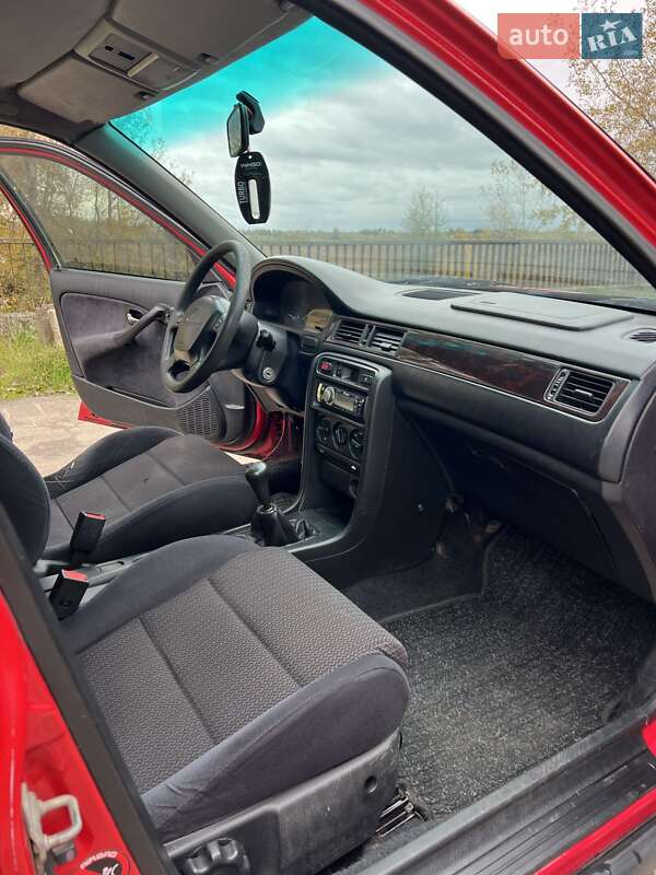 Лифтбек Honda Civic 1998 в Ровно