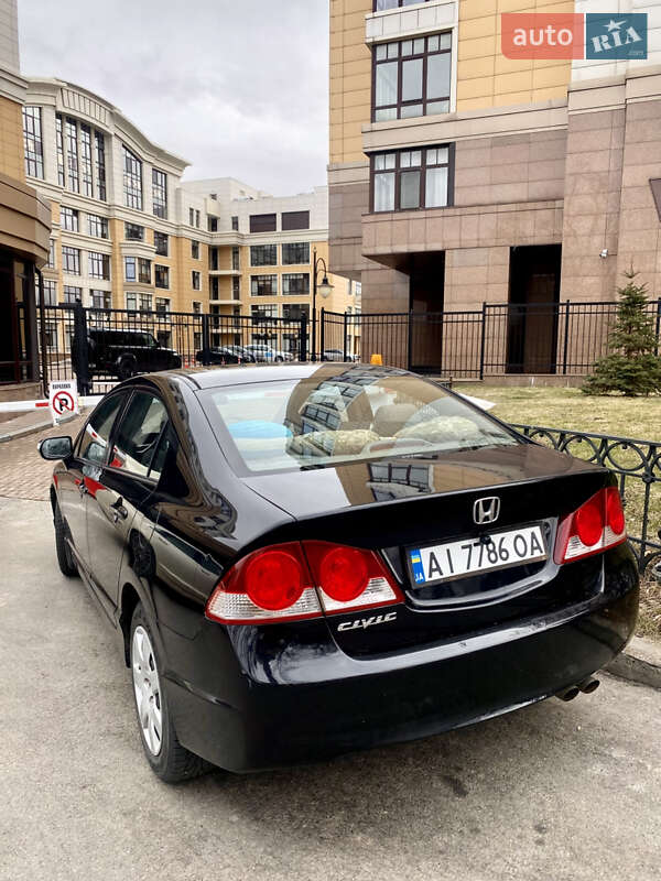 Седан Honda Civic 2007 в Києві