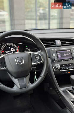 Седан Honda Civic 2015 в 