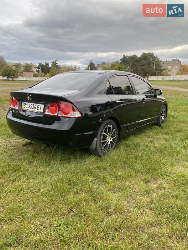 Седан Honda Civic 2007 в Тернополі