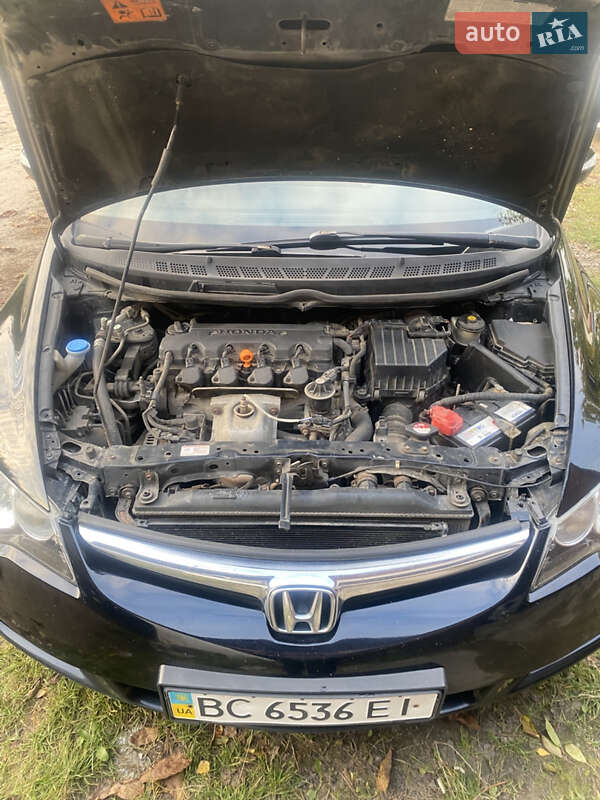 Седан Honda Civic 2007 в Тернополі