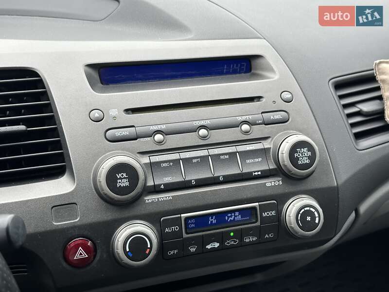 Седан Honda Civic 2007 в Киеве