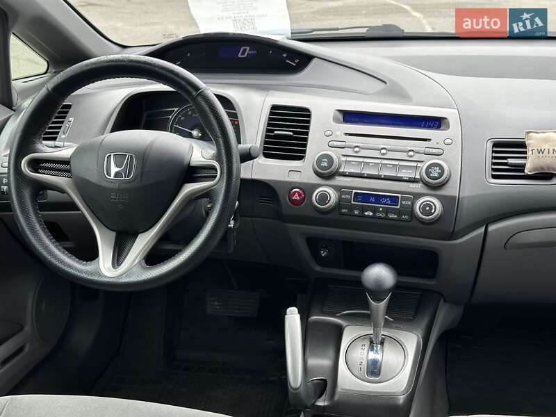 Седан Honda Civic 2007 в Киеве