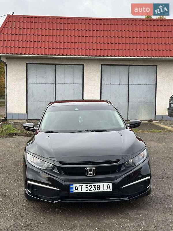 Седан Honda Civic 2019 в Івано-Франківську