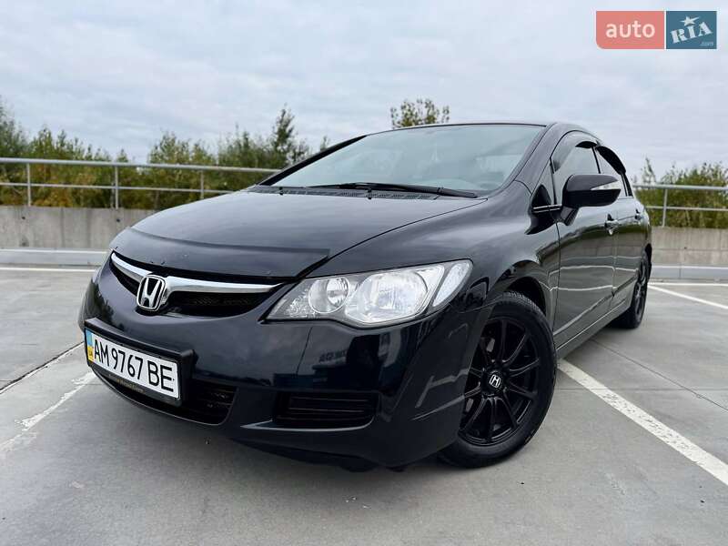Седан Honda Civic 2007 в Киеве фото 6 Седан Honda Civic 2007 в Киеве