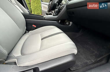 Седан Honda Civic 2016 в 