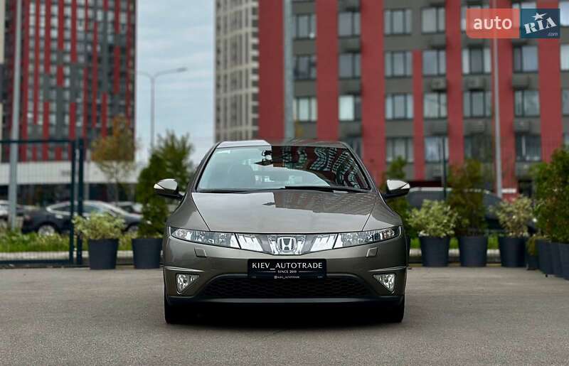 Хетчбек Honda Civic 2008 в Києві фото 3 Хетчбек Honda Civic 2008 в Києві