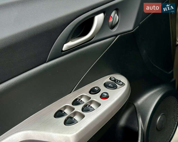 Хетчбек Honda Civic 2008 в Києві фото 17 Хетчбек Honda Civic 2008 в Києві