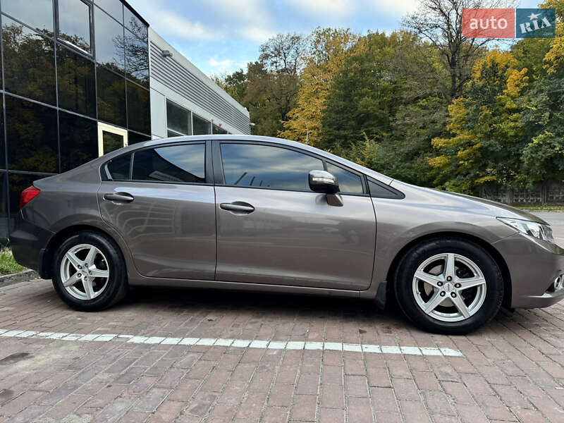 Седан Honda Civic 2012 в Вінниці