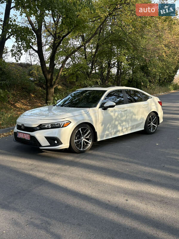 Седан Honda Civic 2023 в Днепре