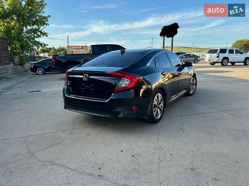 Седан Honda Civic 2017 в Полтаве