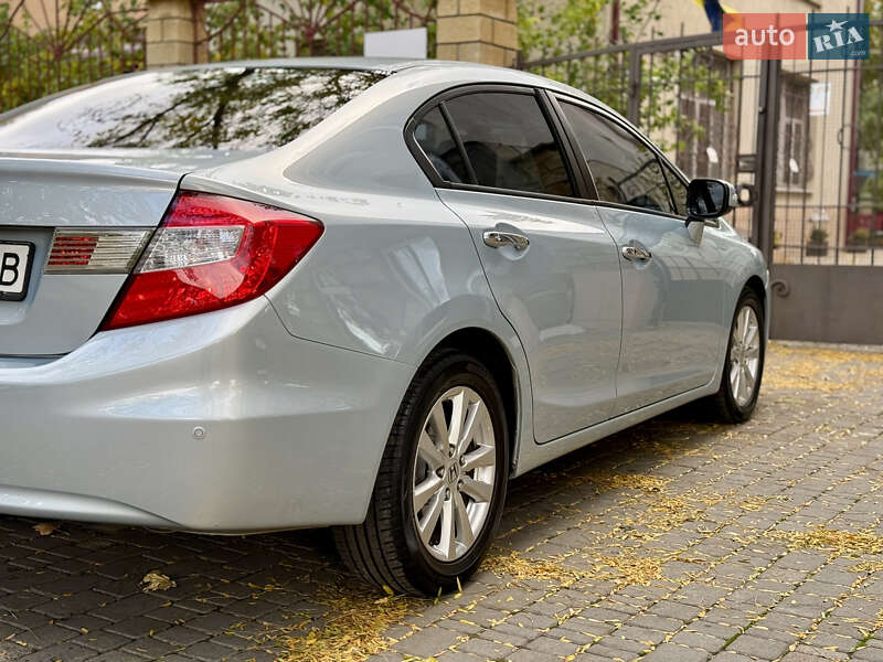 Седан Honda Civic 2012 в Киеве фото 9 Седан Honda Civic 2012 в Киеве