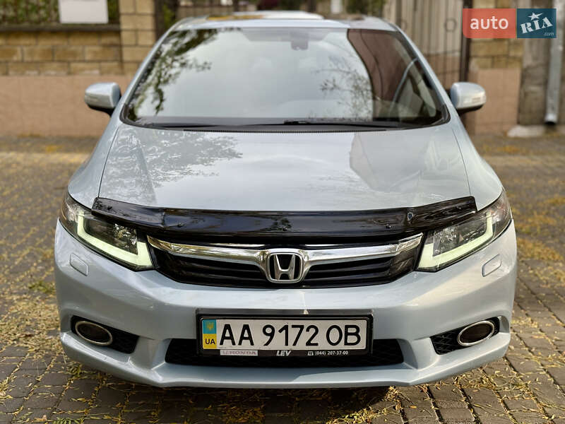 Седан Honda Civic 2012 в Киеве фото 25 Седан Honda Civic 2012 в Киеве