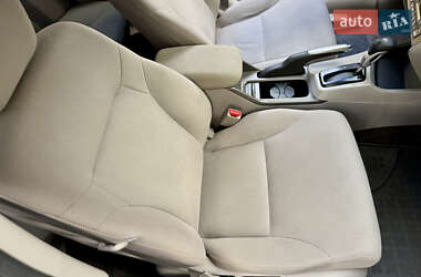 Седан Honda Civic 2012 в  фото 33 Седан Honda Civic 2012 в