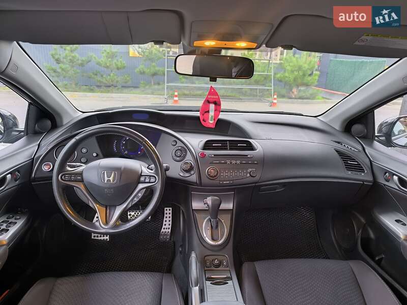 Хэтчбек Honda Civic 2008 в Киеве фото 4 Хэтчбек Honda Civic 2008 в Киеве