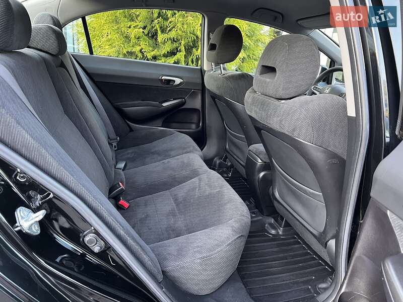 Седан Honda Civic 2010 в Рівному фото 26 Седан Honda Civic 2010 в Рівному
