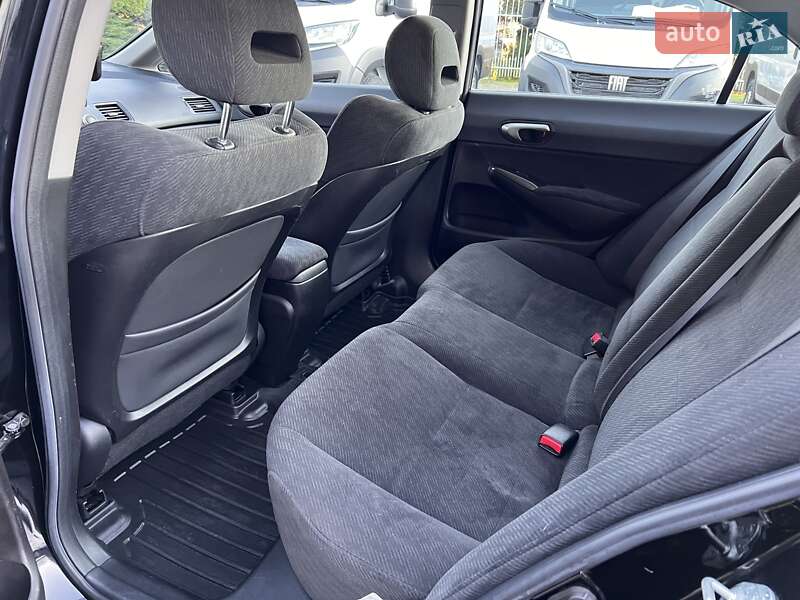 Седан Honda Civic 2010 в Рівному фото 30 Седан Honda Civic 2010 в Рівному