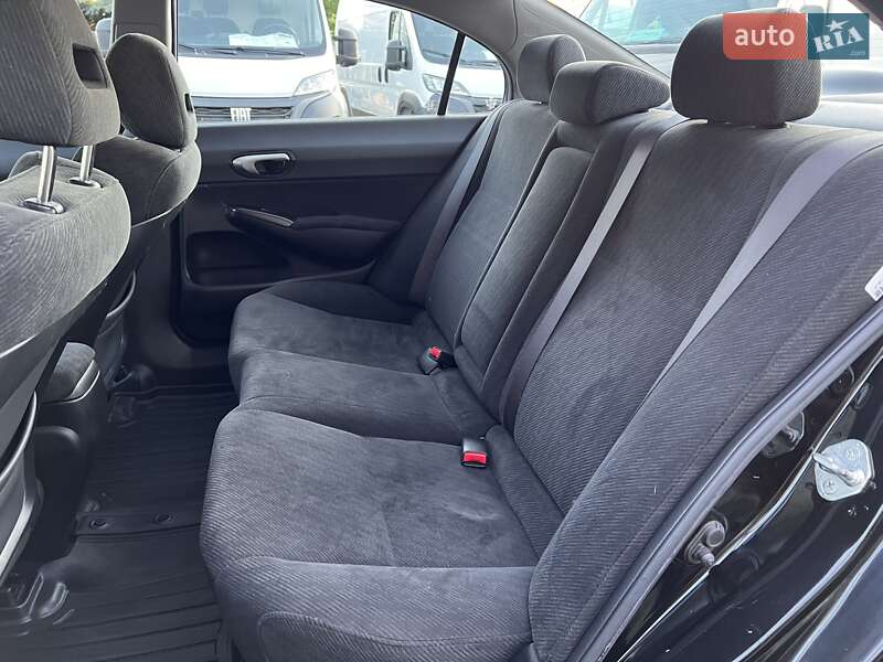 Седан Honda Civic 2010 в Рівному фото 32 Седан Honda Civic 2010 в Рівному