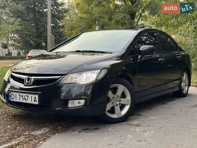 Седан Honda Civic 2008 в Запоріжжі