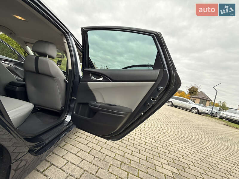 Седан Honda Civic 2016 в Львове фото 33 Седан Honda Civic 2016 в Львове