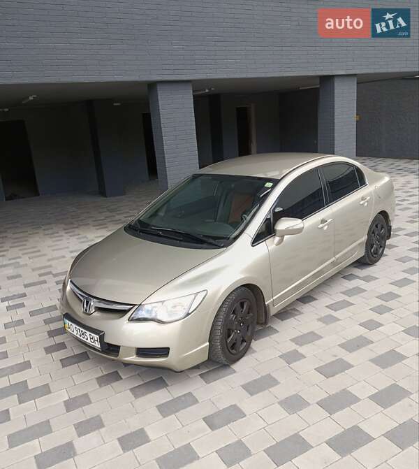 Седан Honda Civic 2008 в Мукачево