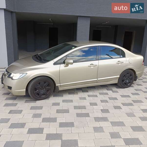 Седан Honda Civic 2008 в Мукачево
