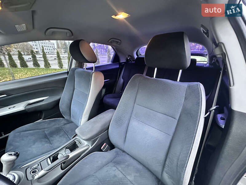 Хетчбек Honda Civic 2008 в Києві фото 17 Хетчбек Honda Civic 2008 в Києві